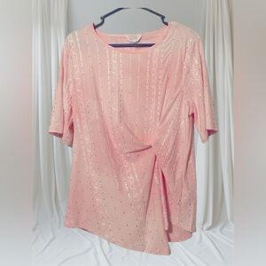 Coral Bay Woman’s  Short Sleeve Asymmetrical Lightweight Pink Blouse Size Large*